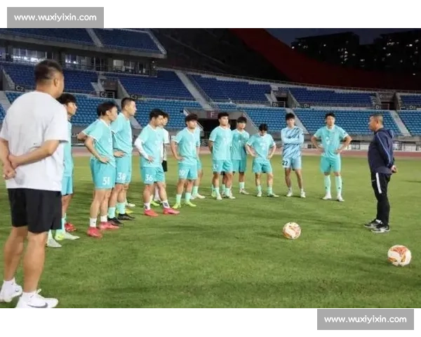 苏超新星张国庆:15 岁小将中考后开启职业集训 苏超新星张国庆:15 岁小将中考后开启职业集训