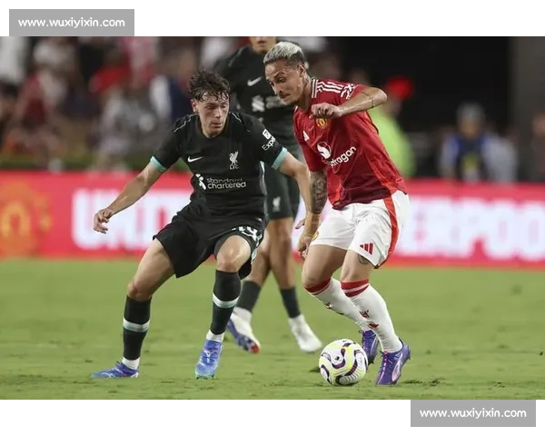 曼联名宿布朗盛赞今夏引援:新援实力强劲,红魔复兴在望 曼联名宿布朗盛赞今夏引援:新援实力强劲,红魔复兴在望